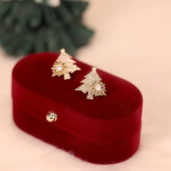 GUDDIES Christmas Tree Earrings - Image 5